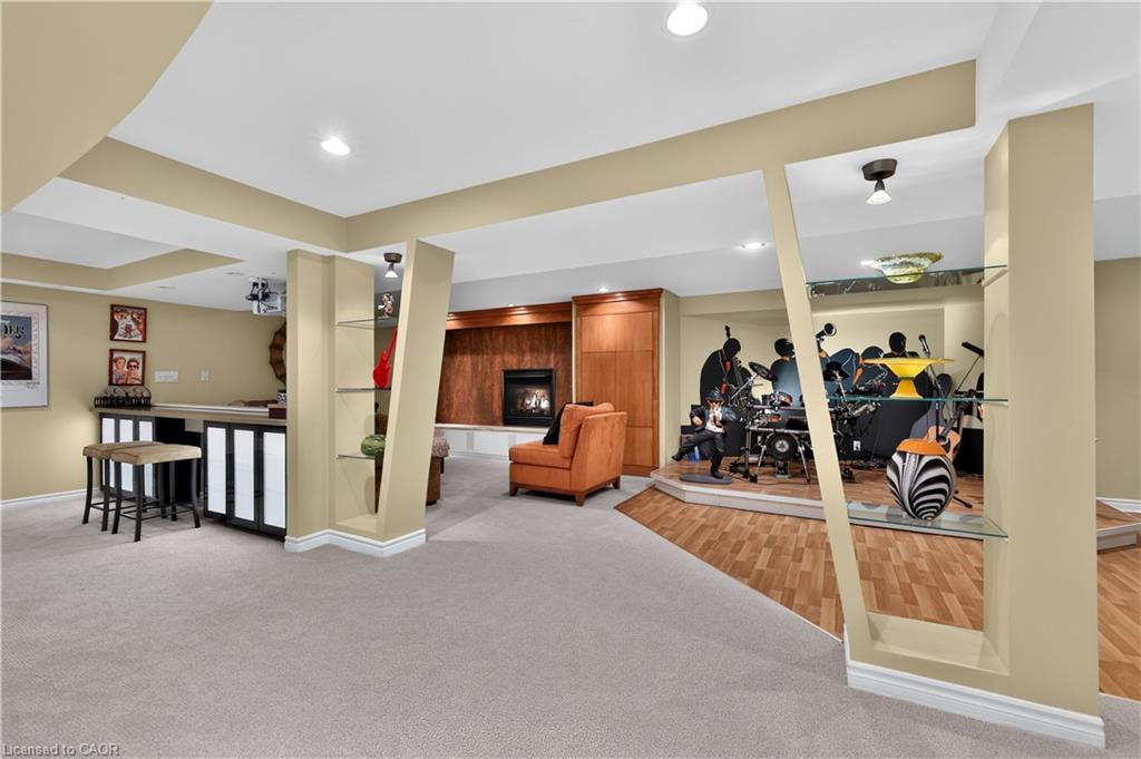 1572 Flamborough Circle Property Photo 29