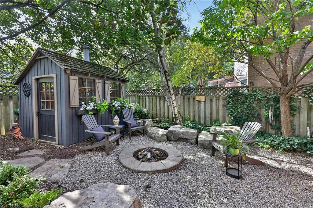 1572 Flamborough Circle Property Photo 44