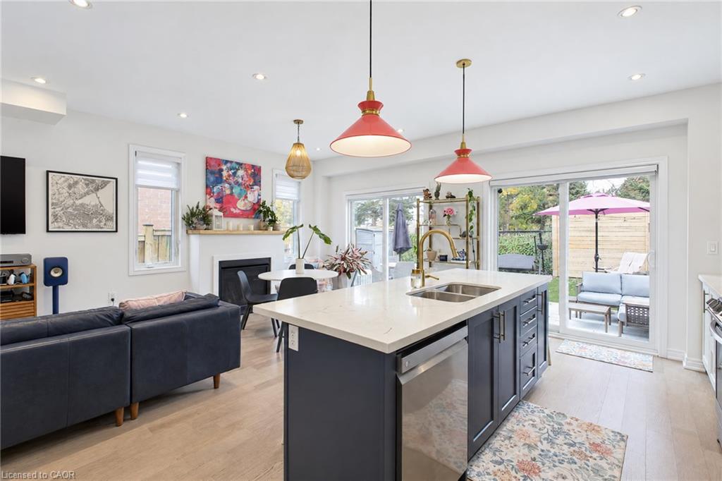60 Starling Drive Property Photo 11