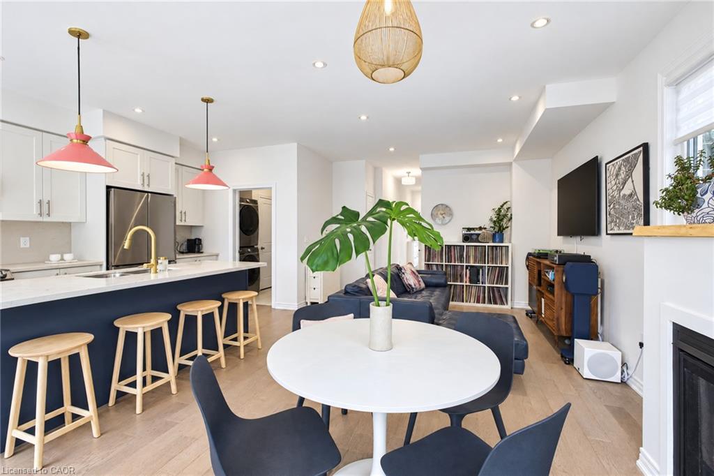 60 Starling Drive Property Photo 14