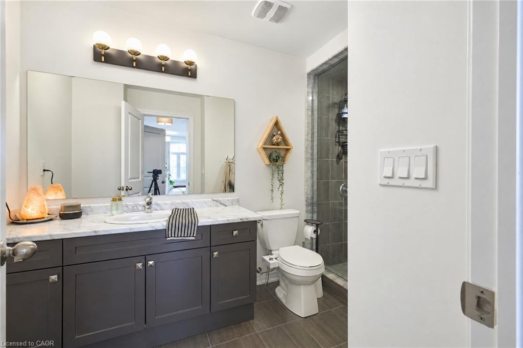60 Starling Drive Property Photo 22