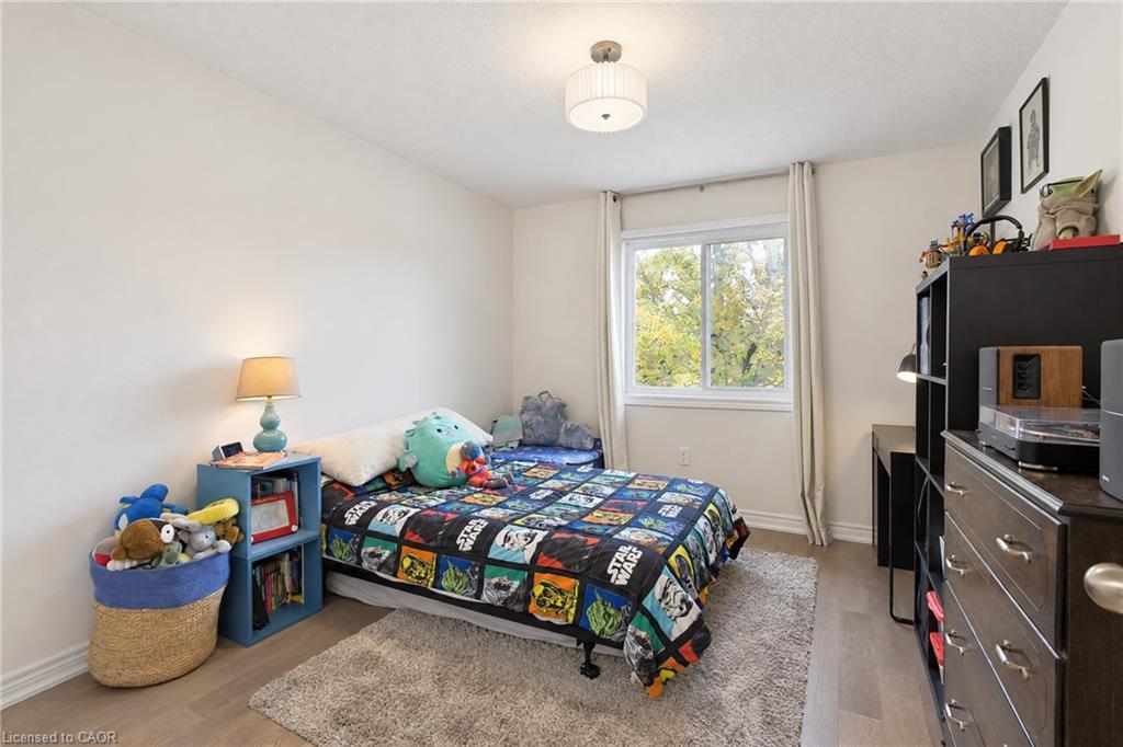 60 Starling Drive Property Photo 27