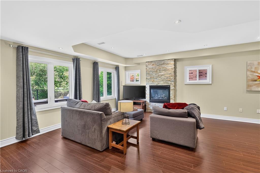 2269 Whitworth Drive Property Photo 31