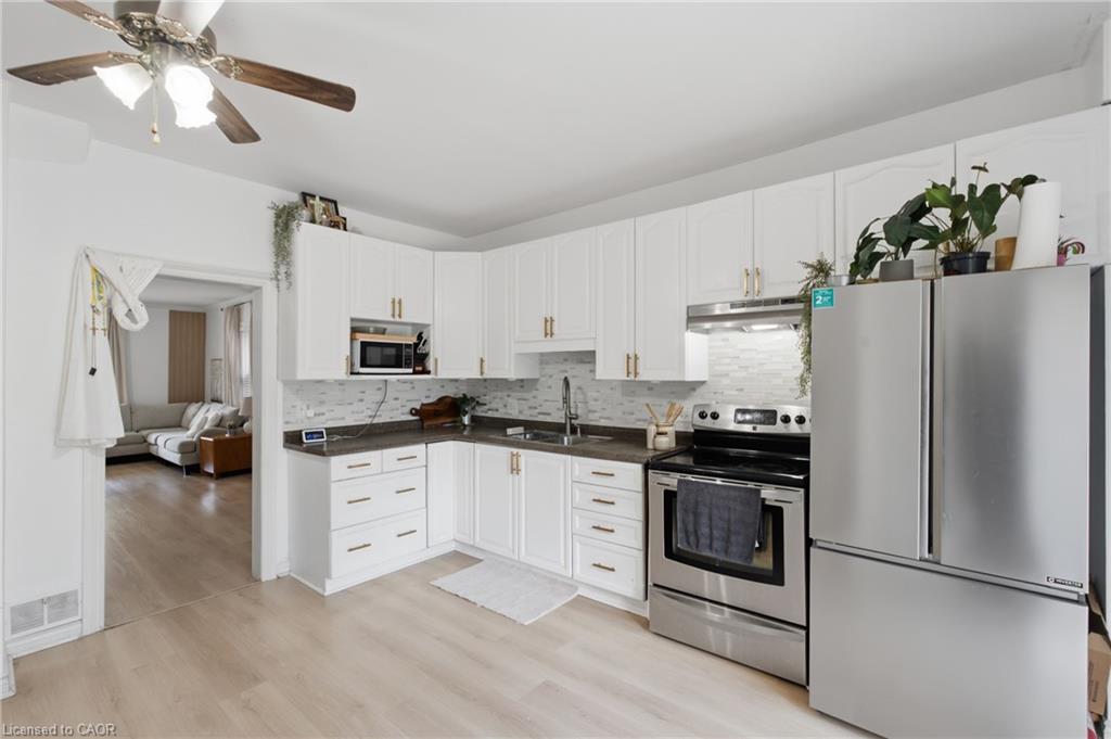 126 Niagara Street Property Photo 14