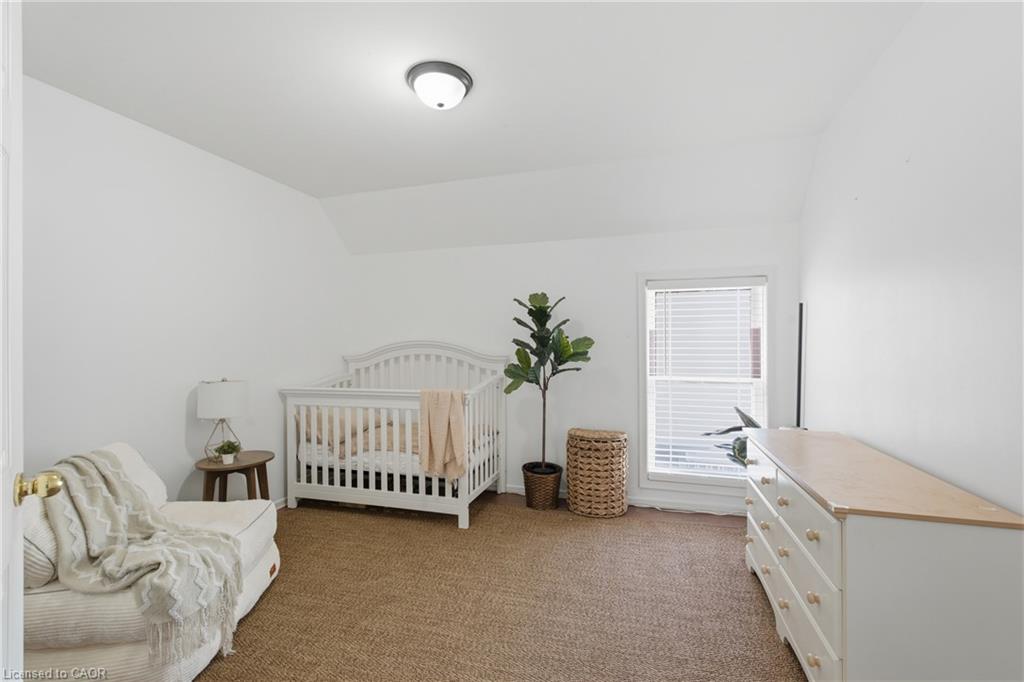 126 Niagara Street Property Photo 26