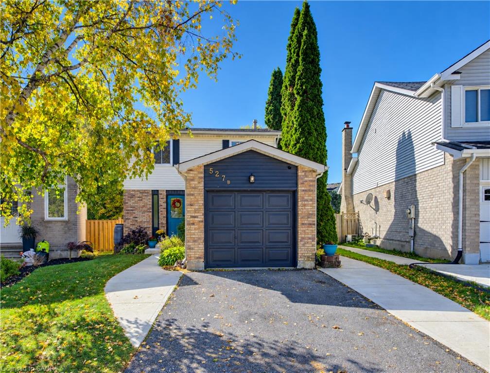 527b Rosemeadow Crescent Property Photo 1