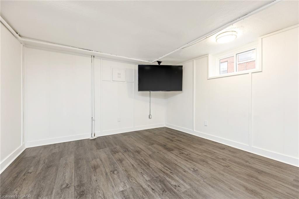 366 Aberdeen Avenue Property Photo 35