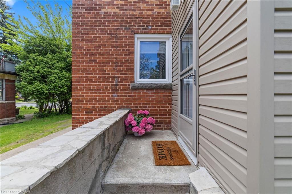 366 Aberdeen Avenue Property Photo 38