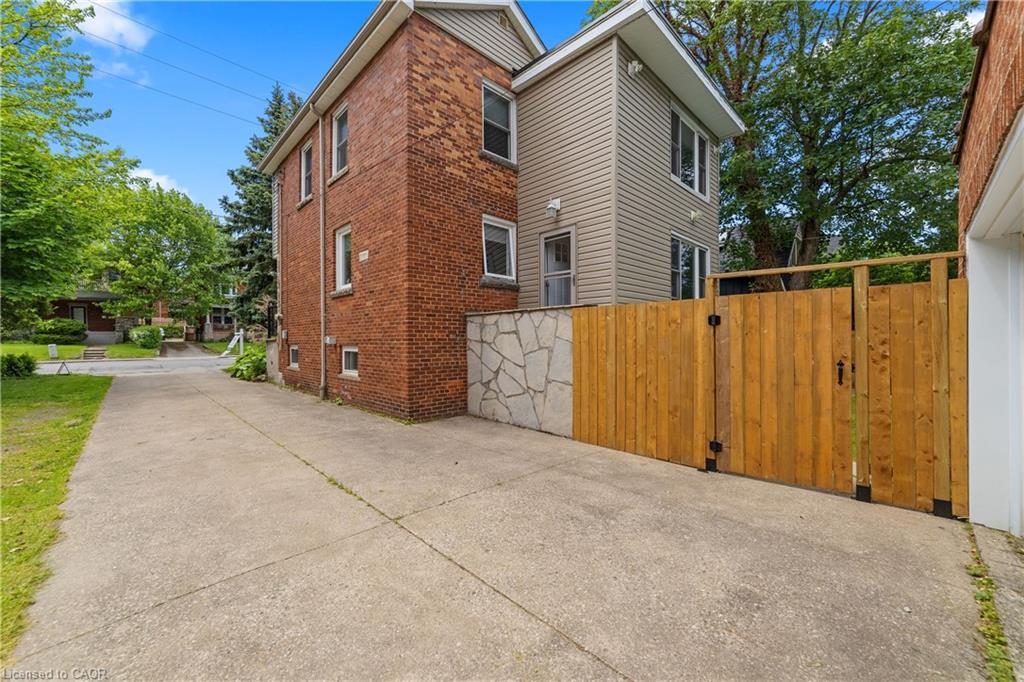 366 Aberdeen Avenue Property Photo 40