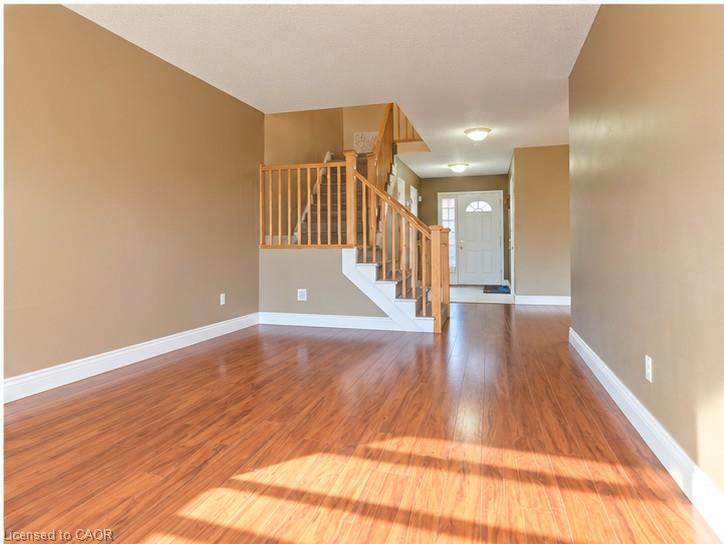 52 Isabella Street Property Photo 6
