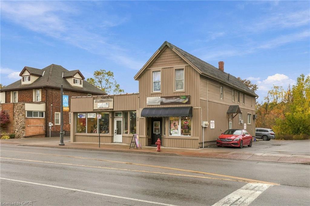 239 Main Street W Property Photo 1