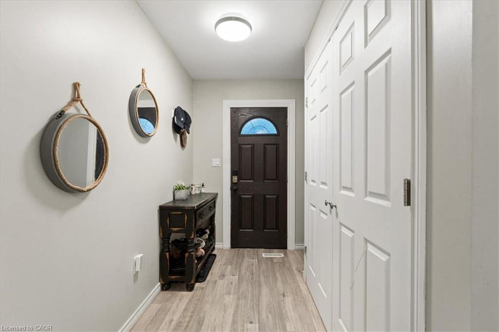 8 First Private Road Property Photo 12