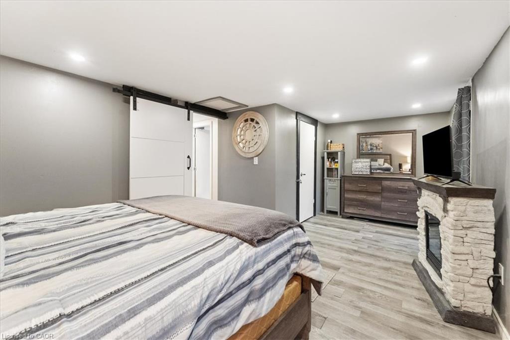 8 First Private Road Property Photo 29
