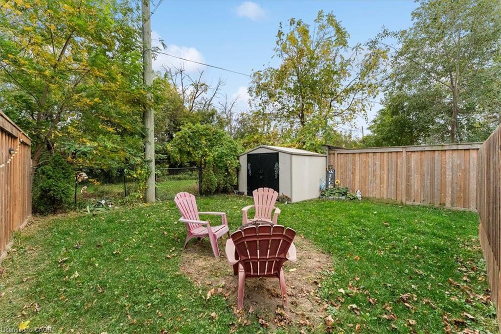 8 First Private Road Property Photo 38