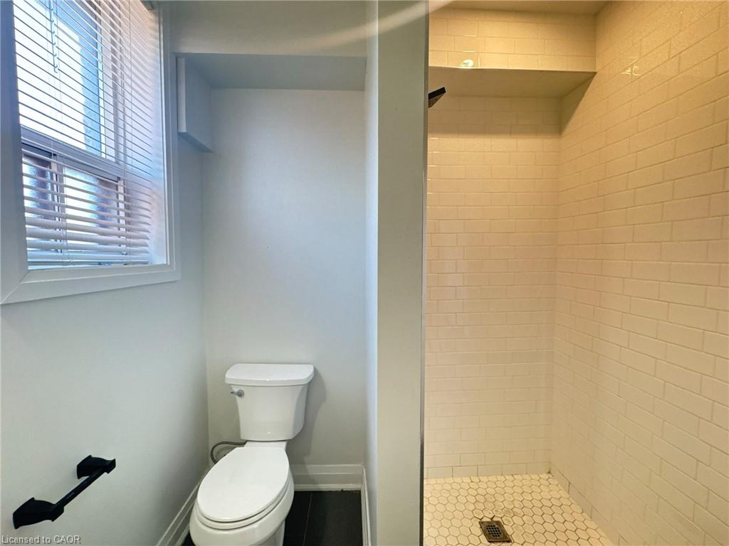 58 Arthur Avenue N Property Photo 21