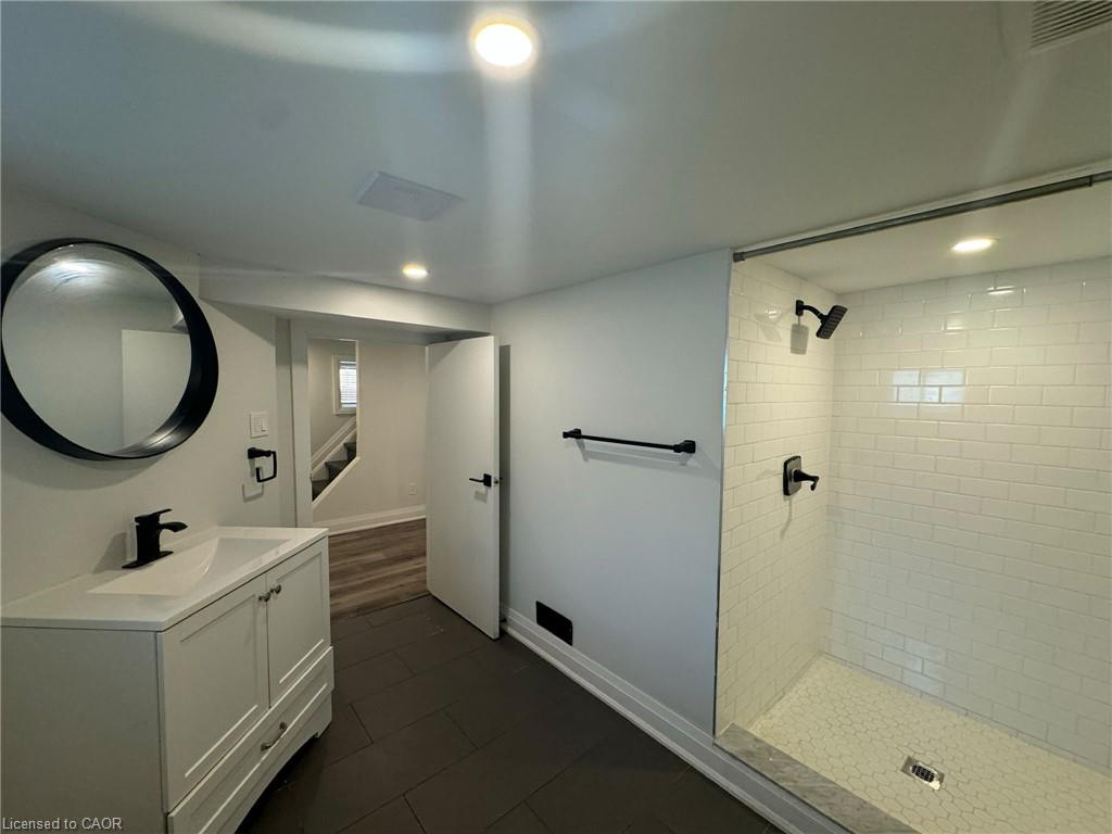 58 Arthur Avenue N Property Photo 28