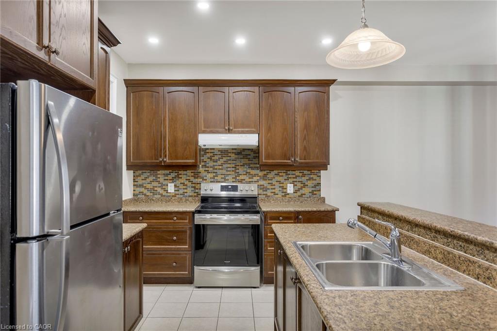 511 Sixteen Mile Drive Property Photo 11