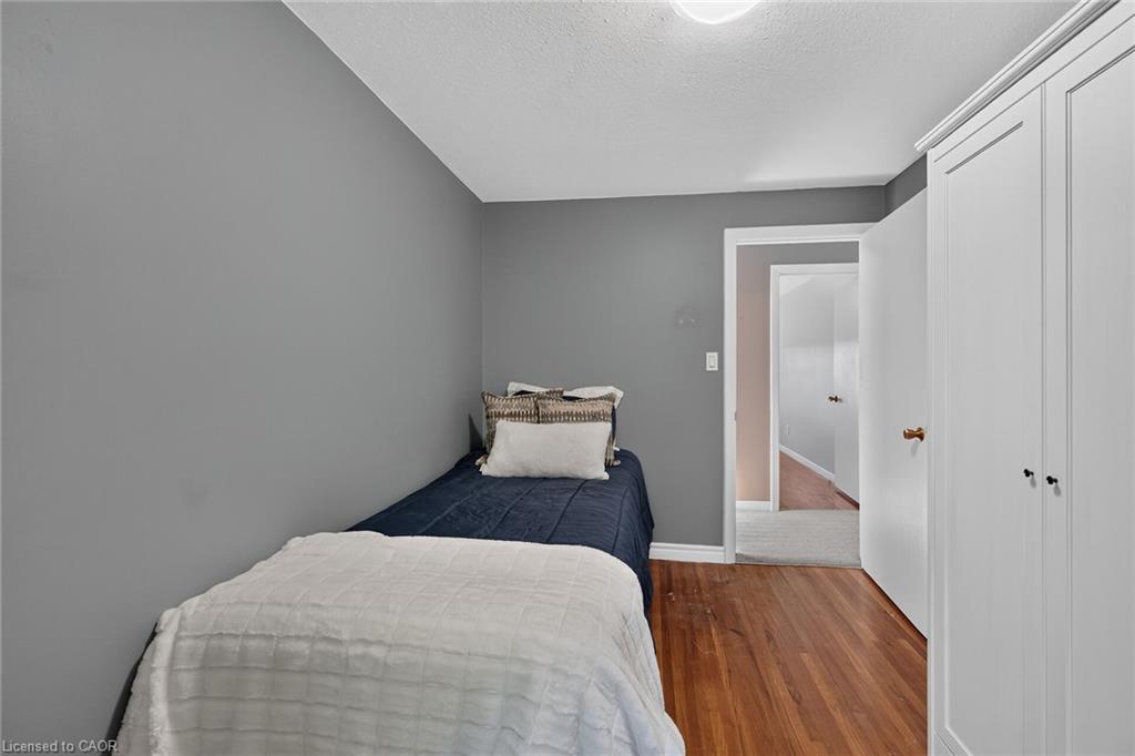 995 Upper Wellington Street Property Photo 22