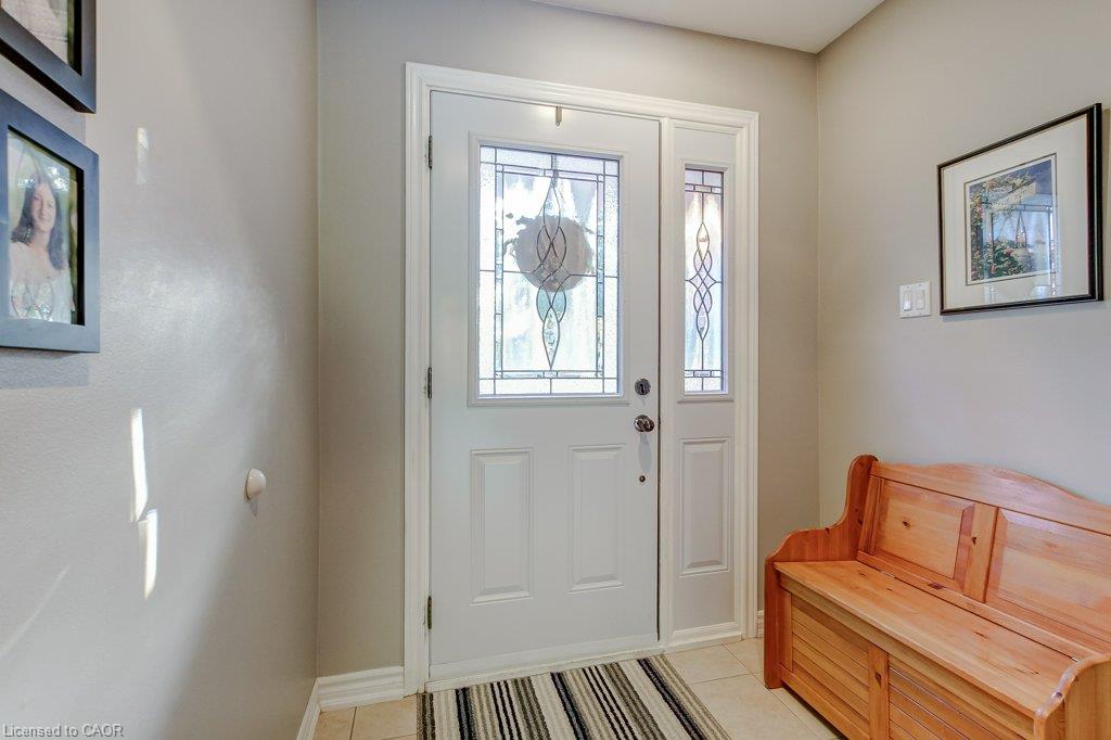 1485 Newlands Crescent Property Photo 5