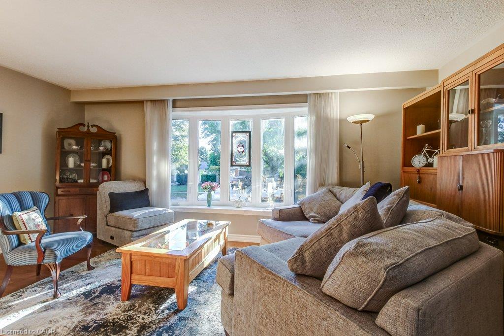 1485 Newlands Crescent Property Photo 15