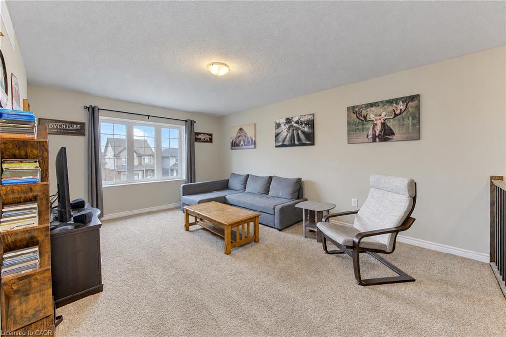 184 Snyder Avenue N Property Photo 21