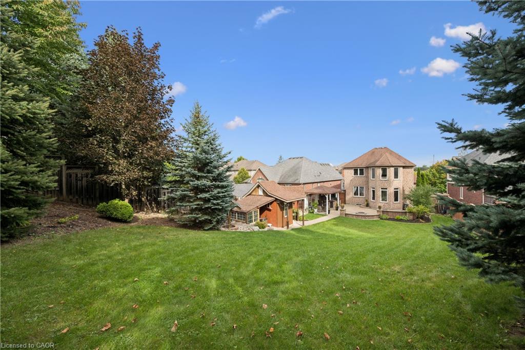 26 Frasson Drive Property Photo 2