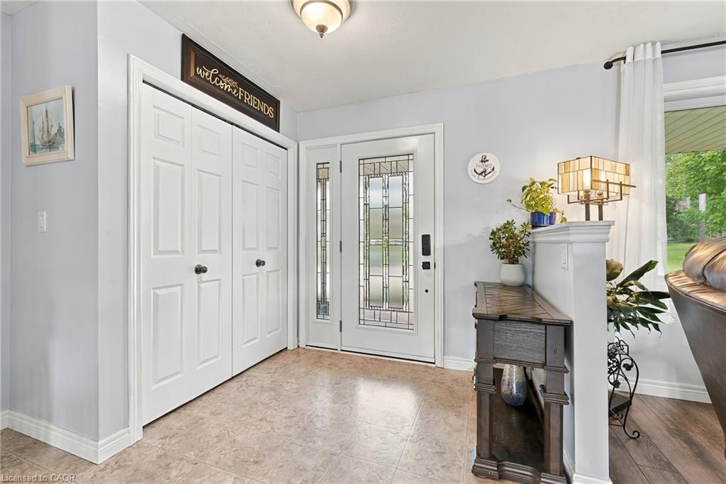 915 St George Street Property Photo 3