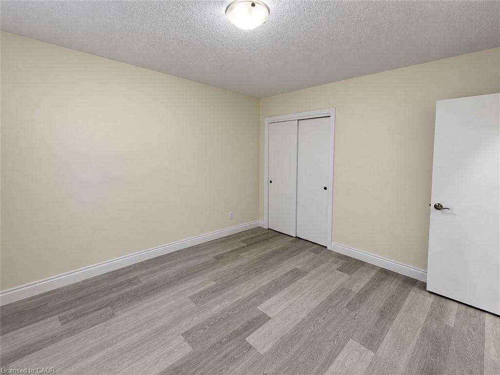 3-433 Connaught Street Property Photo 13