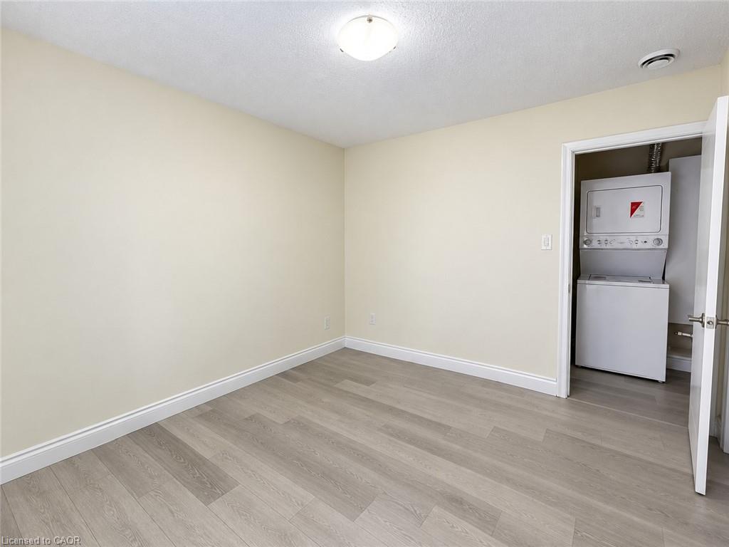 3-433 Connaught Street Property Photo 15