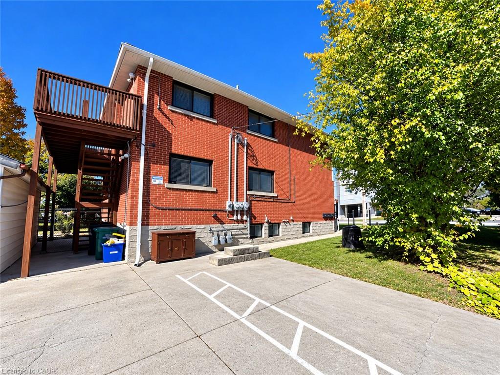 3-433 Connaught Street Property Photo 20