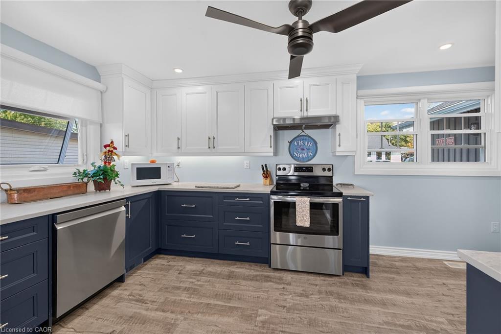 233 Blue Water Parkway Property Photo 16