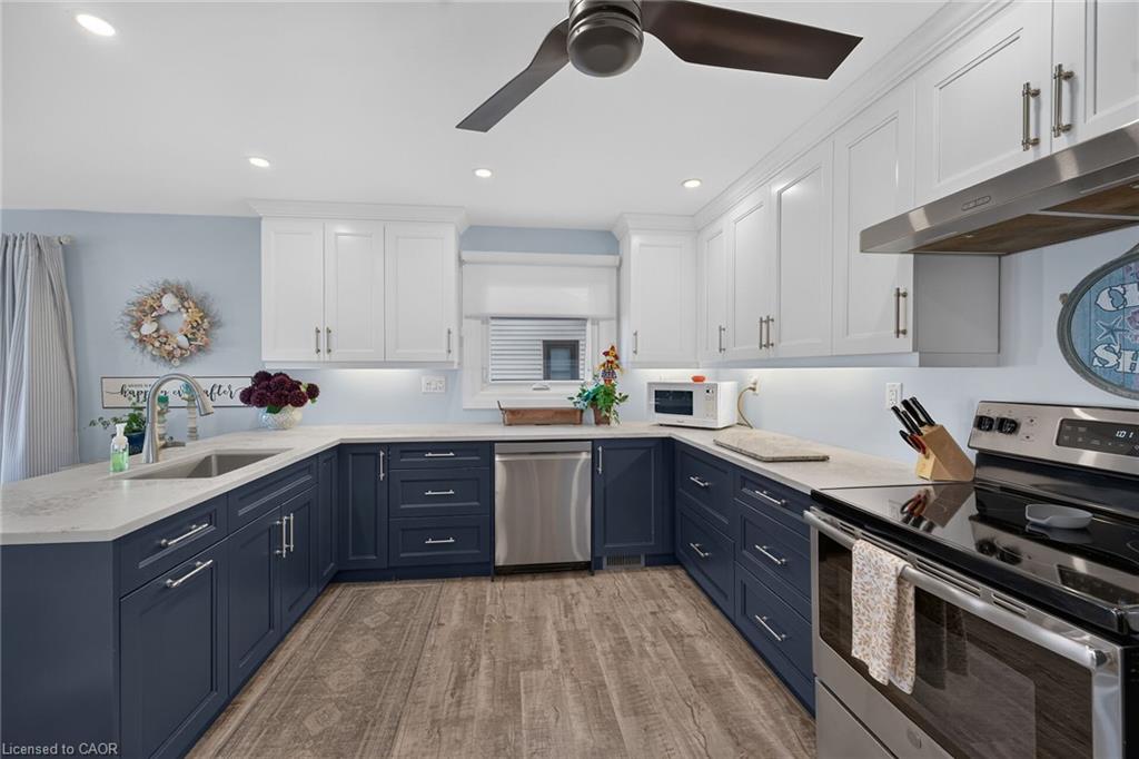 233 Blue Water Parkway Property Photo 17