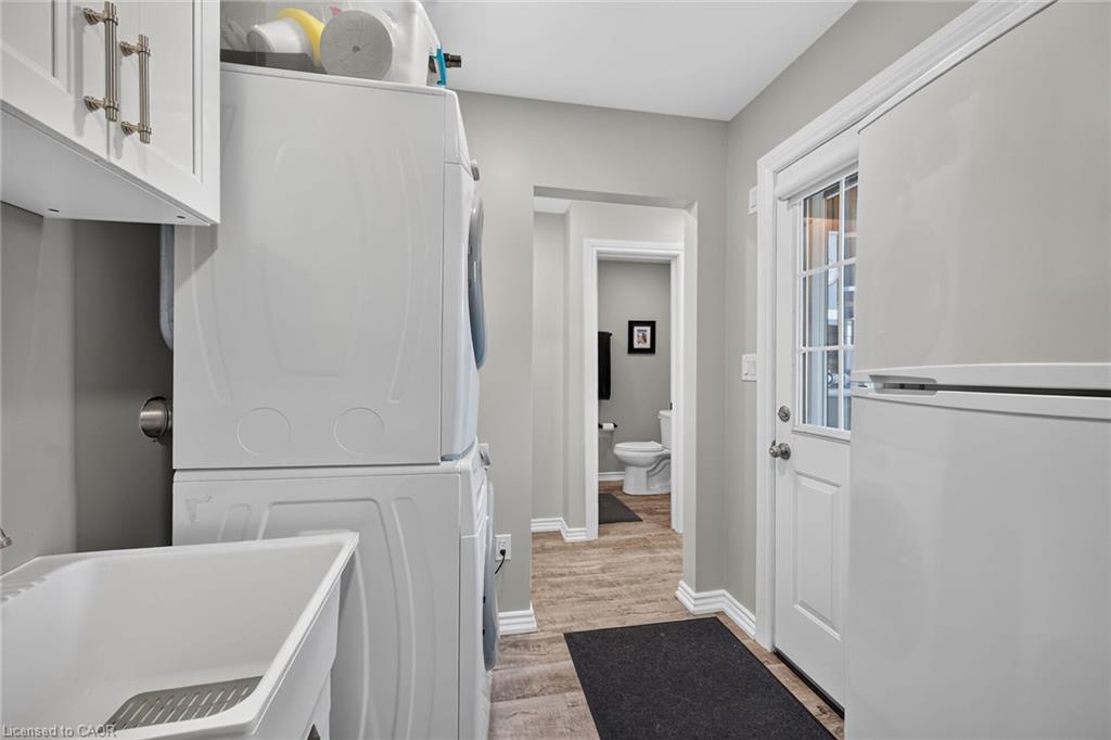233 Blue Water Parkway Property Photo 28