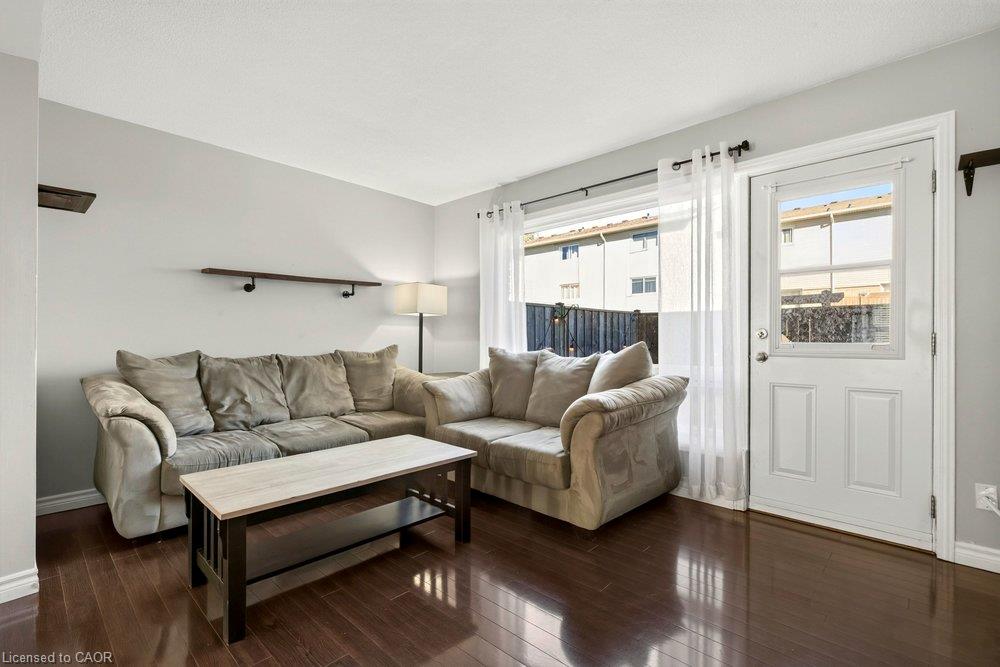 C-496 Grey Street Property Photo 11