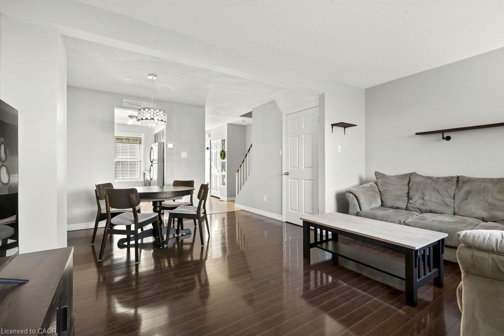 C-496 Grey Street Property Photo 12