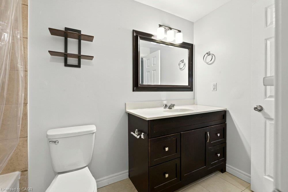 C-496 Grey Street Property Photo 42