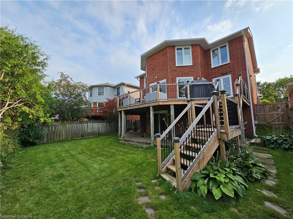 2173 Charnwood Drive Property Photo 3