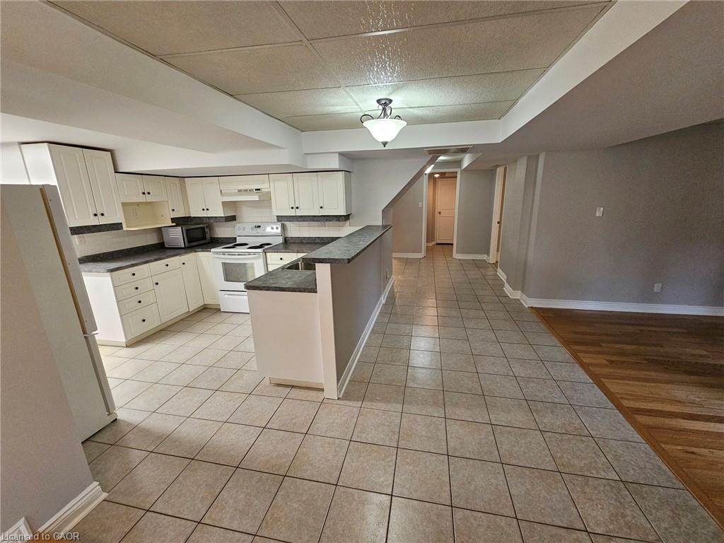 2173 Charnwood Drive Property Photo 4