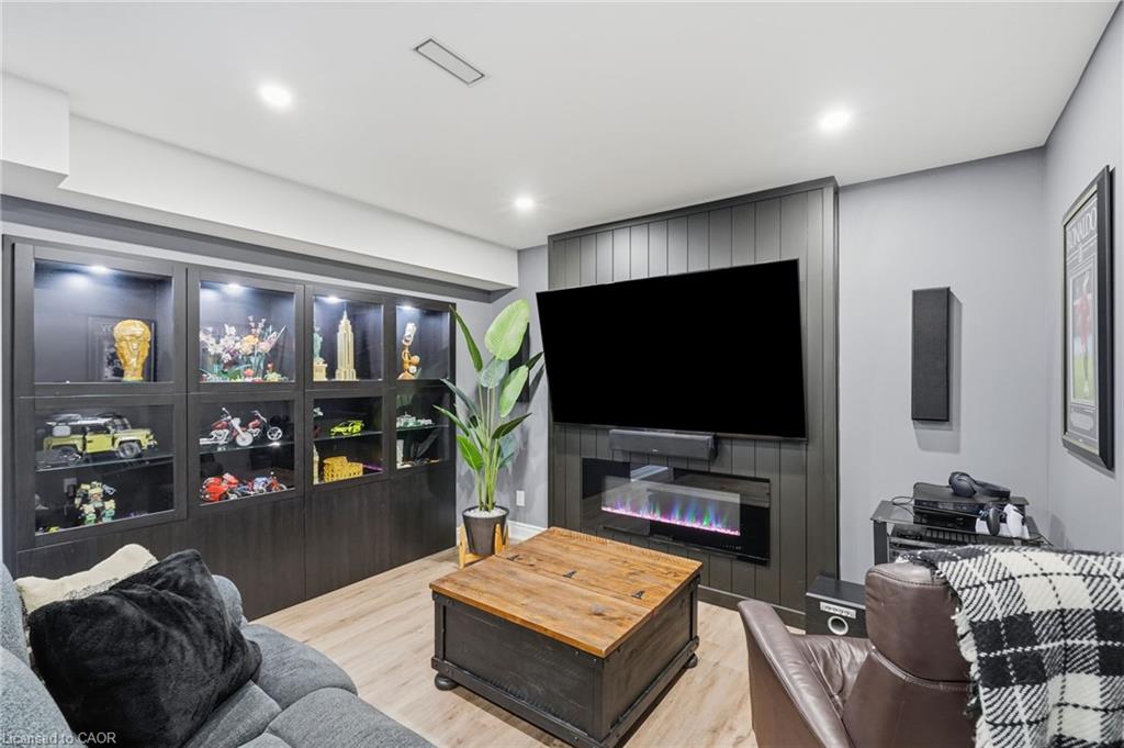 23 Forest Ridge Avenue Property Photo 40
