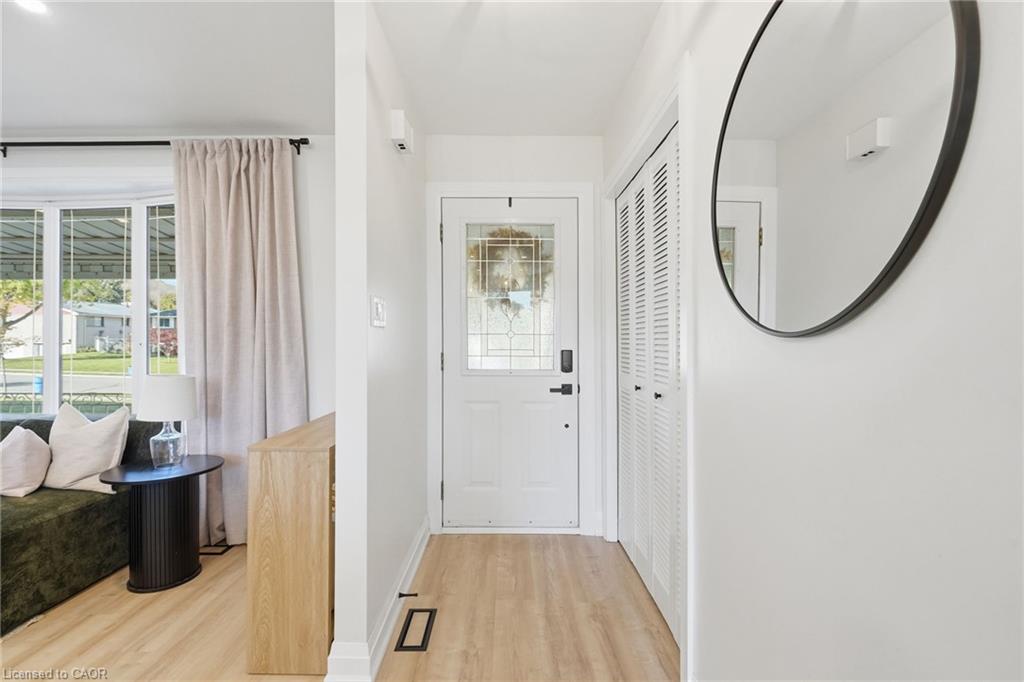 48 Stoney Brook Drive Property Photo 4