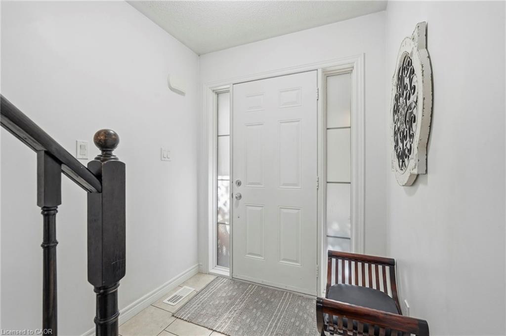 113-20 Mcconkey Crescent Property Photo 3