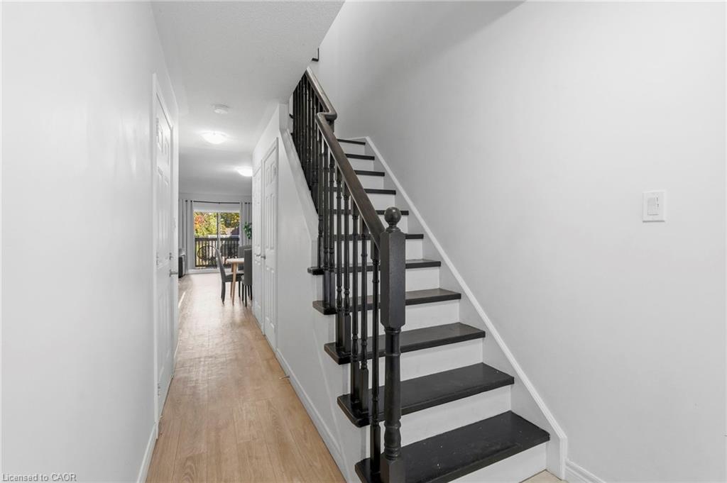 113-20 Mcconkey Crescent Property Photo 4