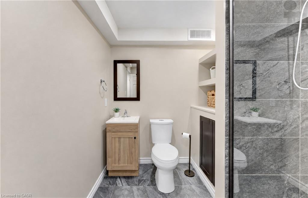 410 Sandy Cove Crescent Property Photo 40