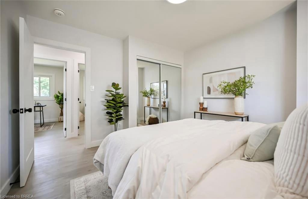 14 Pembroke Avenue Property Photo 10