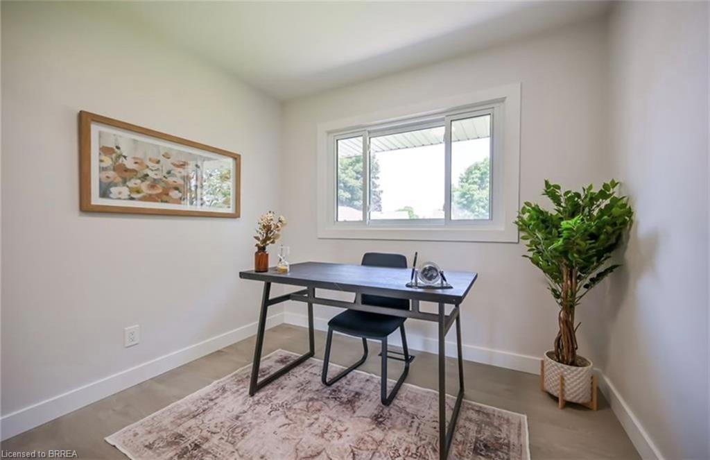 14 Pembroke Avenue Property Photo 12