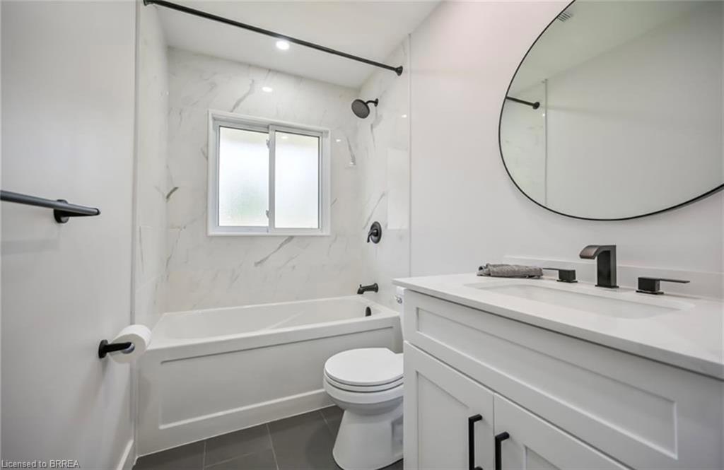14 Pembroke Avenue Property Photo 13