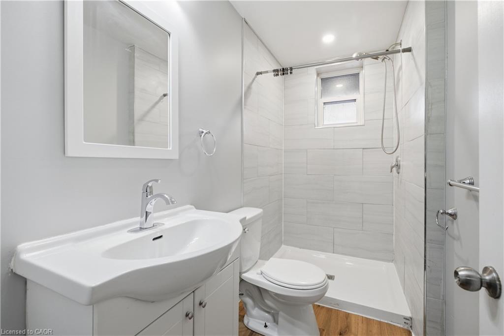 1539-1547 Barton Street E Property Photo 22