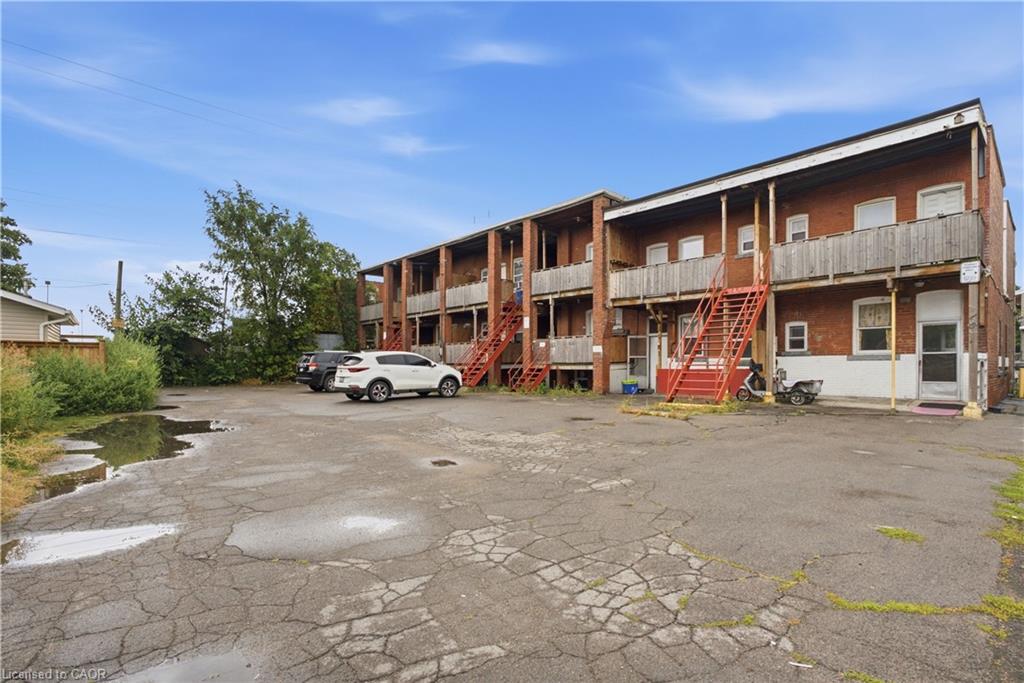 1539-1547 Barton Street E Property Photo 24