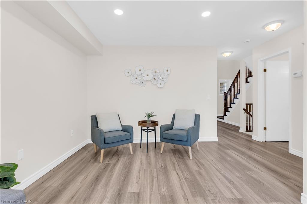87 Houghton Street Property Photo 13