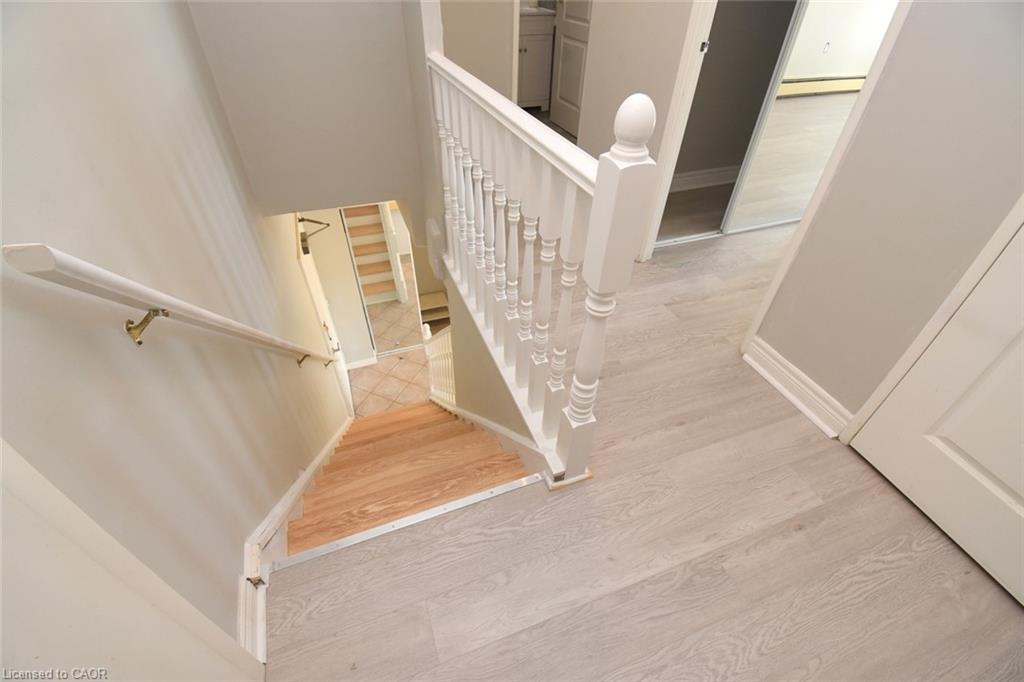 411-10 John Street Property Photo 9